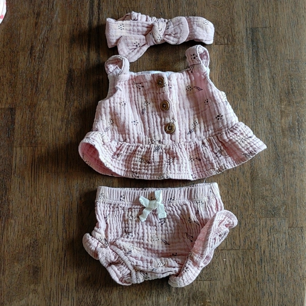 Emily and Oliver 3-Piece Set